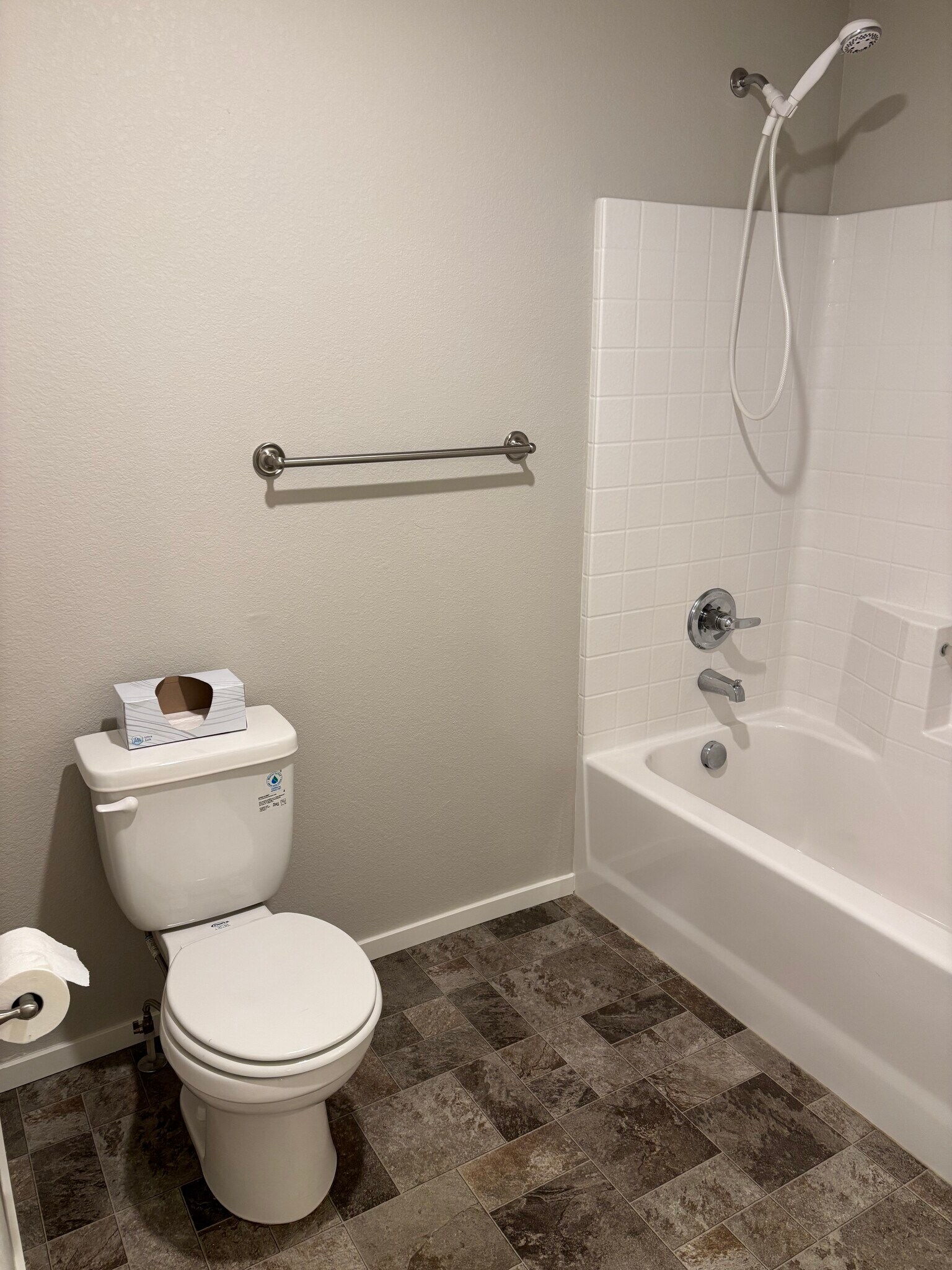 Building Photo - 2940 Kincaid Dr
