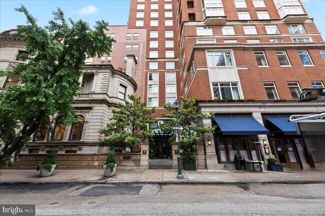 Primary Photo - 130 S 18th St