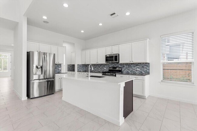 Building Photo - 7201 Garnet Mill Ln