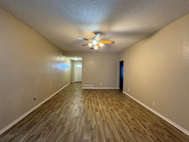 Building Photo - 823 Colson Dr