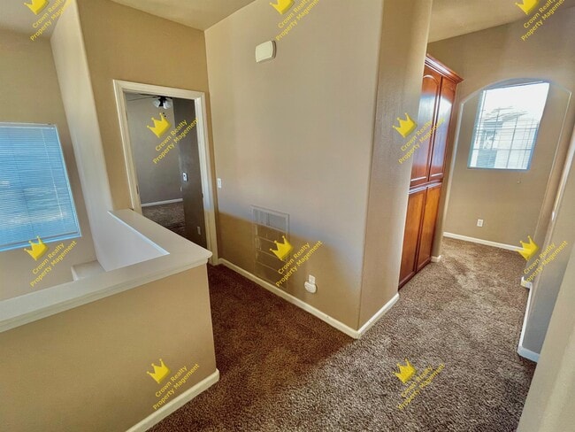 Building Photo - 1172 Goble Ct