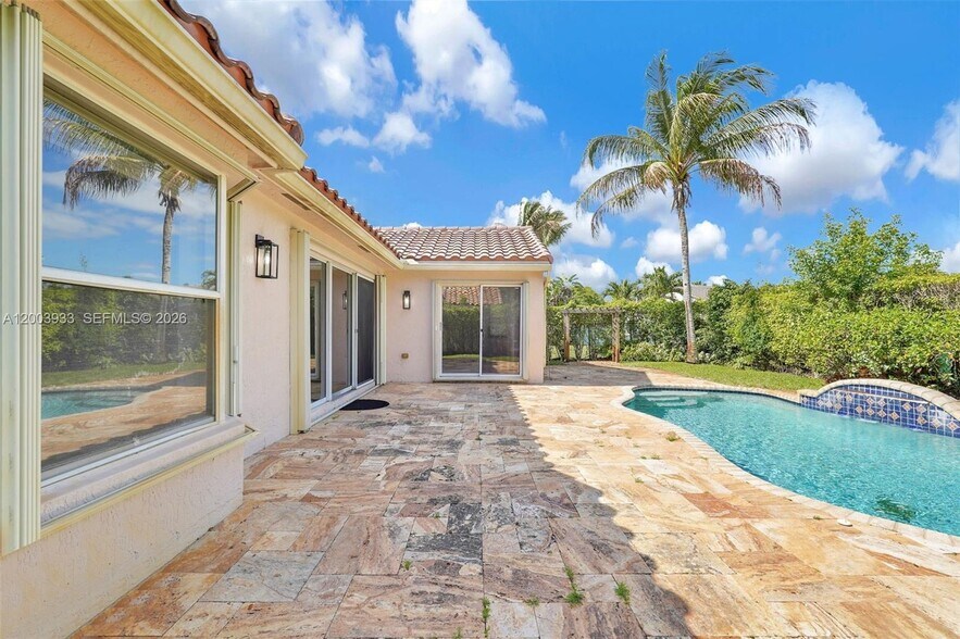 Building Photo - 358 SW 163rd Ave