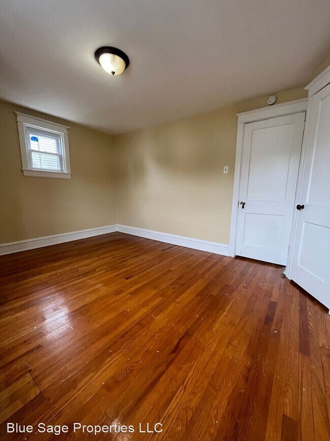 Building Photo - 3 br, 1 bath House - 509 Cypress Ave