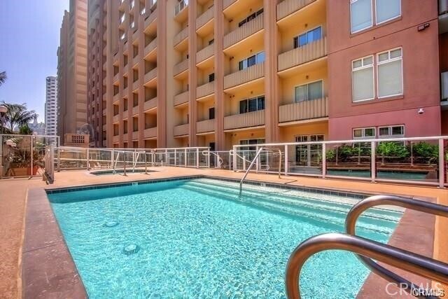 Building Photo - 388 E Ocean Blvd