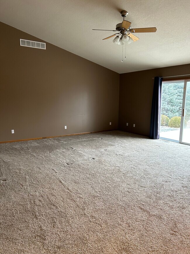 Building Photo - 3516 W Wackerly St