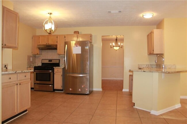 Building Photo - 2672 Crestworth Ln