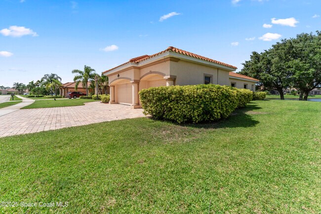 Building Photo - 3631 Thurloe Dr