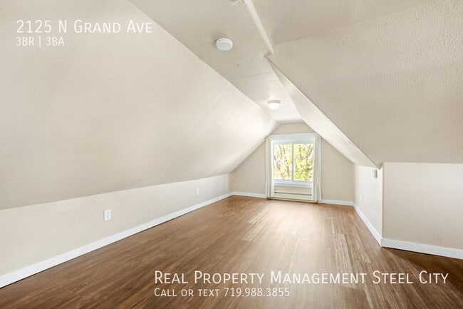 Building Photo - 2125 N Grand Ave