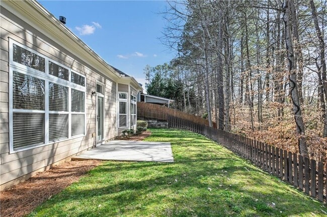 Building Photo - 1536 Habershal Dr NW