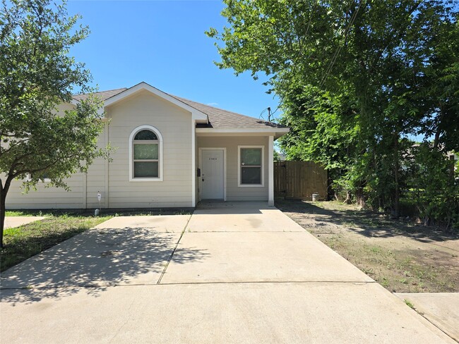 Building Photo - 3702 Wylie St