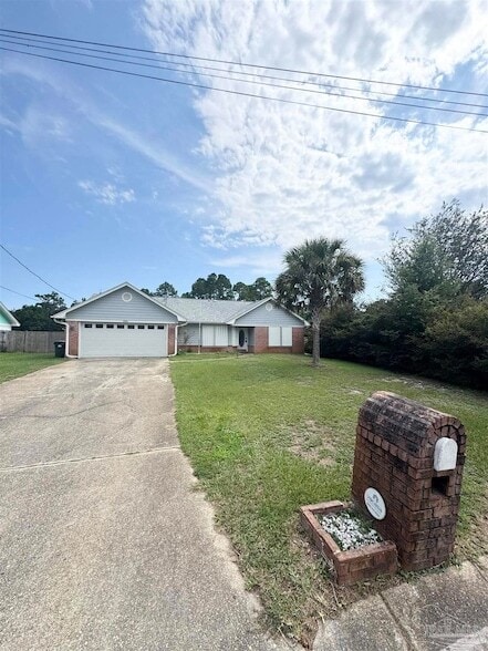 Building Photo - 4009 Shorewood Dr
