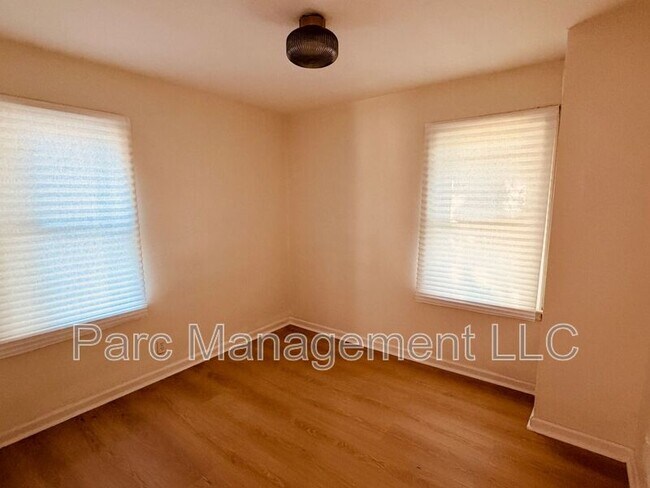 Building Photo - 14869 Freeland St