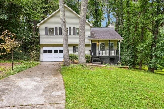 Building Photo - 8298 Blackfoot Trail