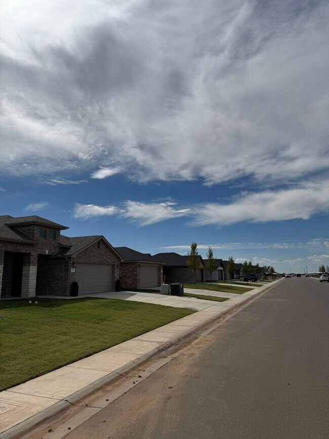 Building Photo - Brand New Construction 3/2/2 in Homestead!!!