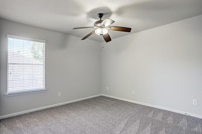 Building Photo - 12331 Crescent Mountain Ln
