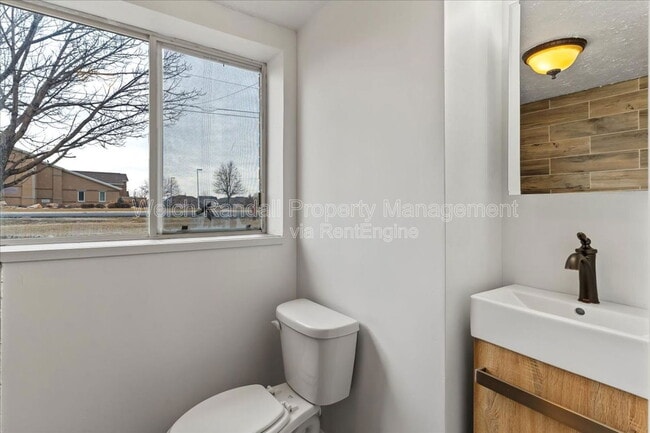 Building Photo - 4966 S 5100 W St