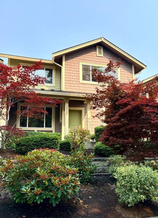 Building Photo - 34822 SE Jacobia St
