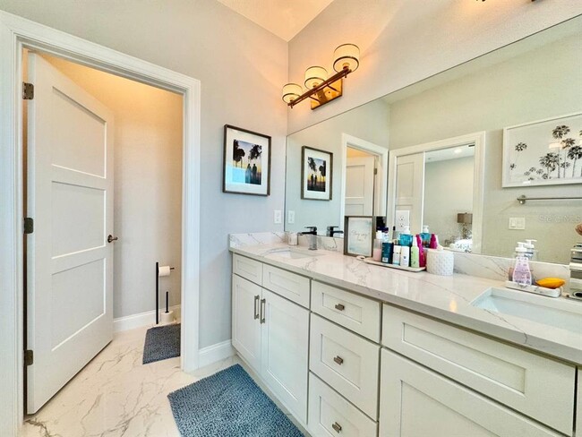 Building Photo - 4740 Legacy Park Dr