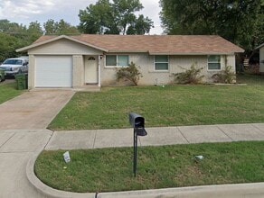 Building Photo - 6417 Dream Ln