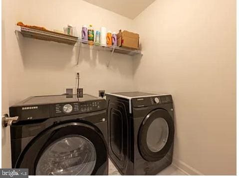 Building Photo - 5019 Forsythia Pl