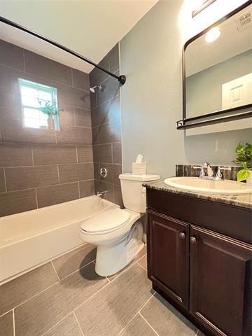 Building Photo - 1226 Record Crossing Rd