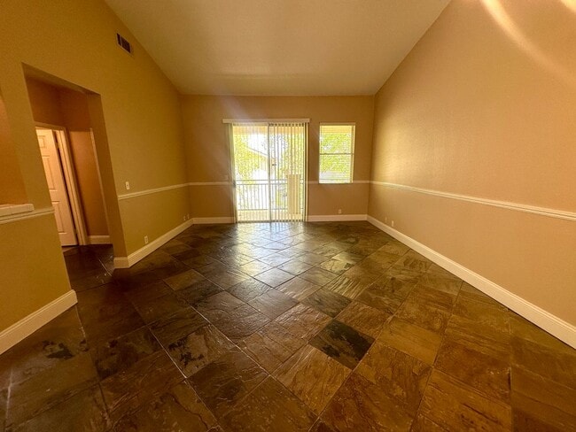 Building Photo - 5155 W Tropicana Ave