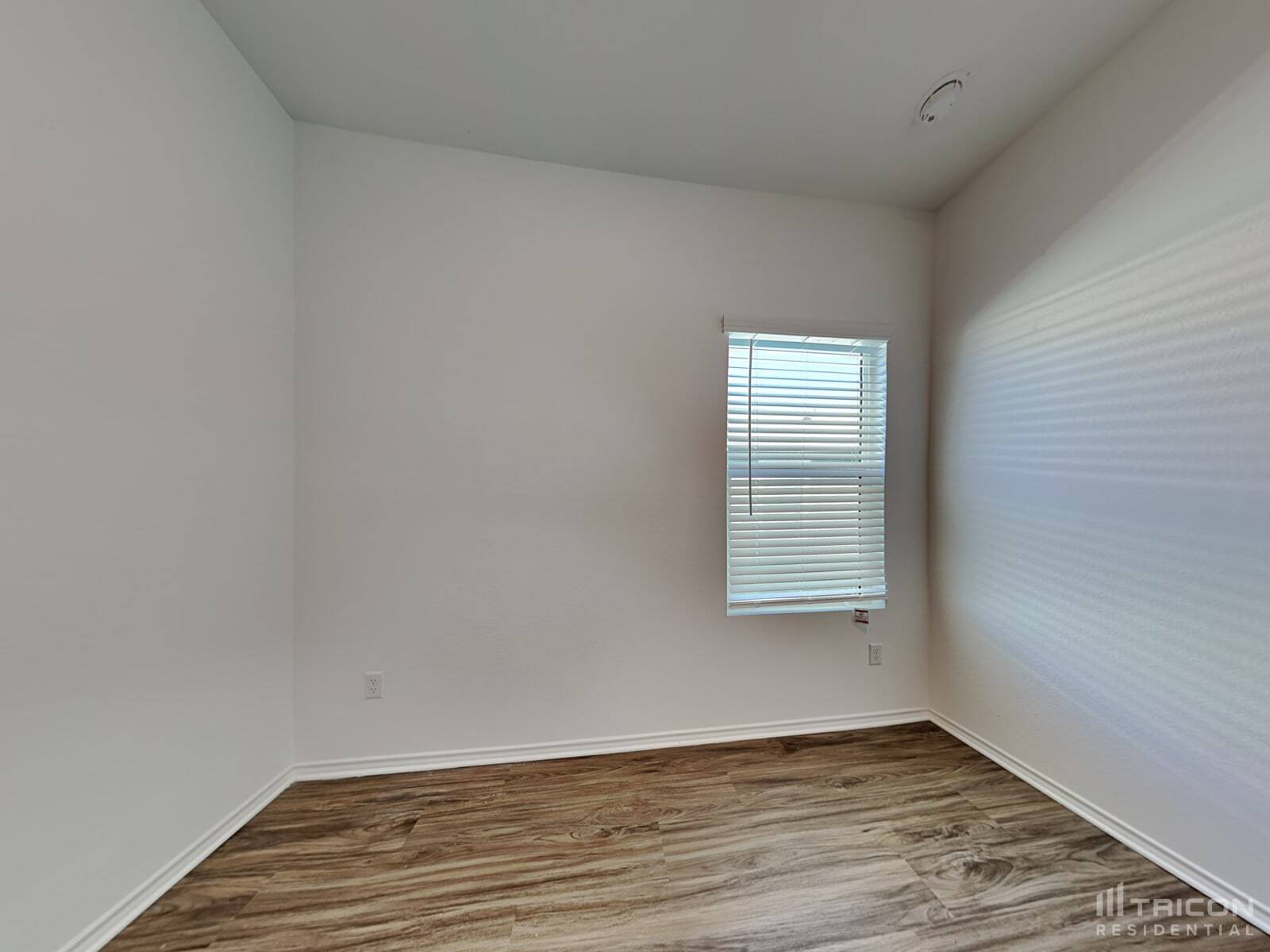 Building Photo - 108 Mica Trl