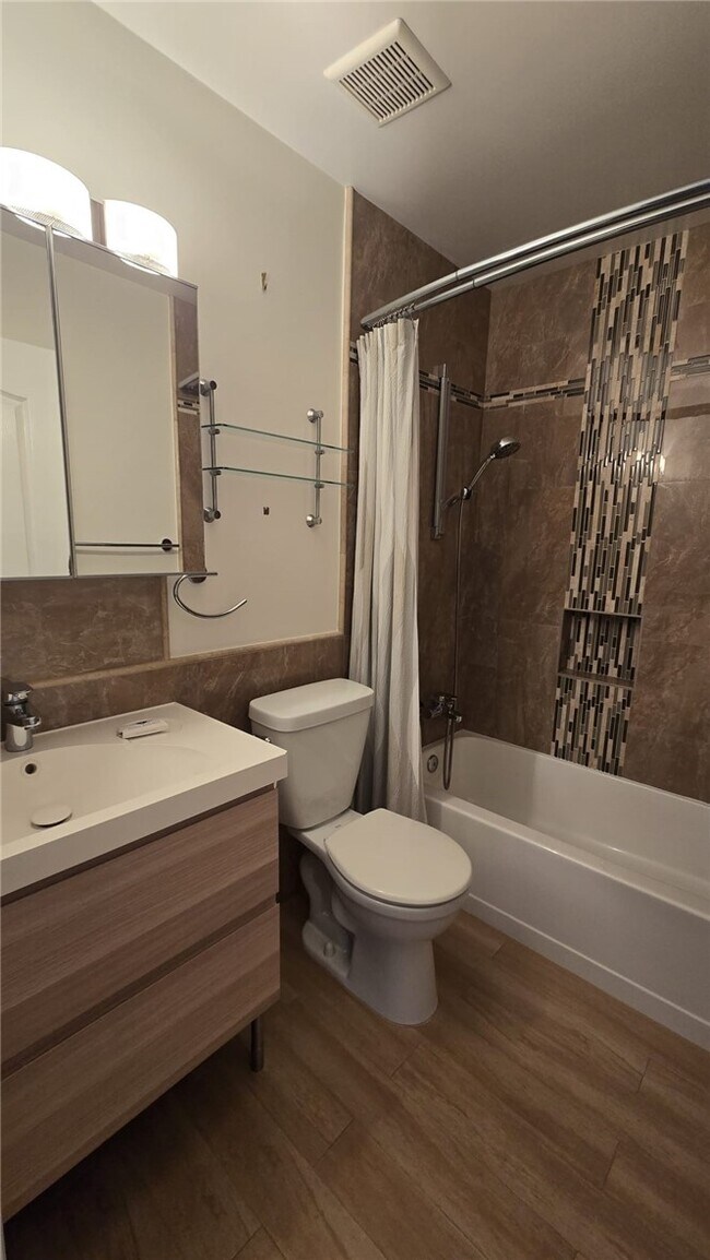 Building Photo - 5056 Balsawood