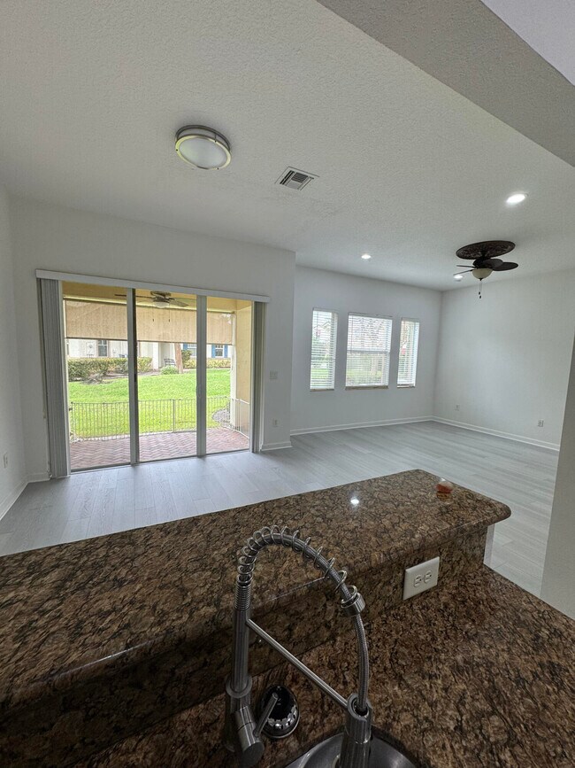 Building Photo - 6074 NW 116th Dr