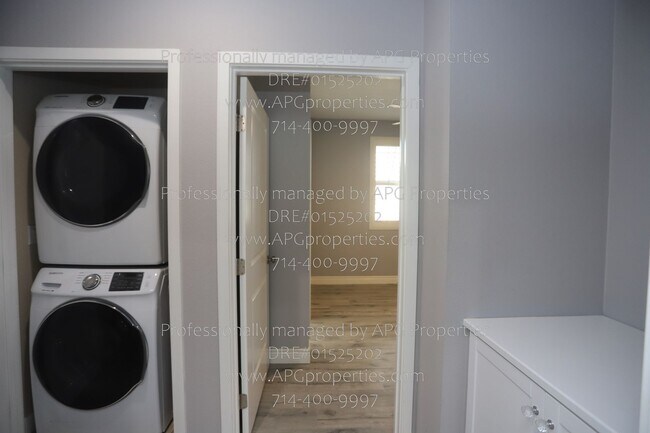 Building Photo - 9315 Alondra Blvd