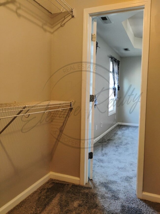 Building Photo - ON SPECIAL! THIS PROPERTY HAS A 1/2 OFF TH...