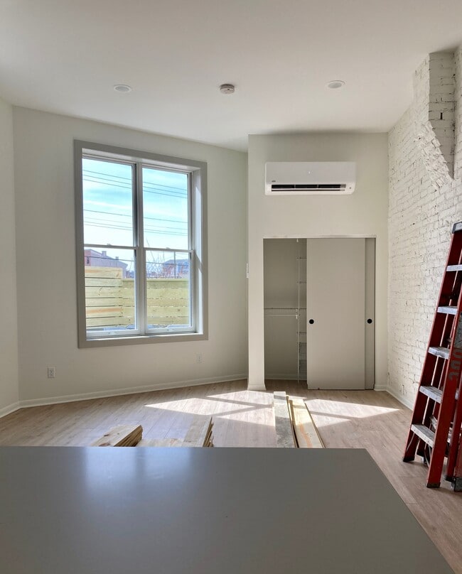 Building Photo - The Garber #2