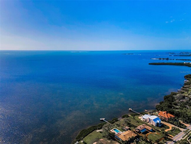 Building Photo - 1682 Seascape Cir