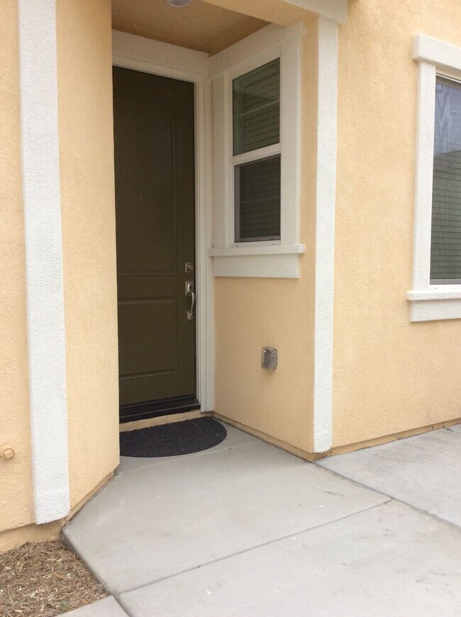 Building Photo - 26389 Valencia Wy