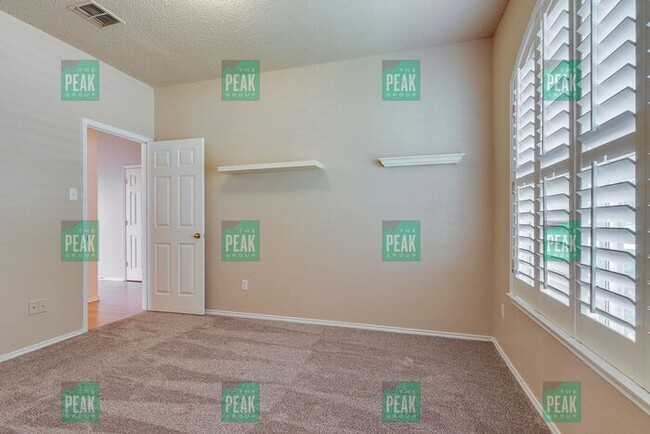 Building Photo - Sweetheart Deal! Sign a Lease by 2/15 & Ge...