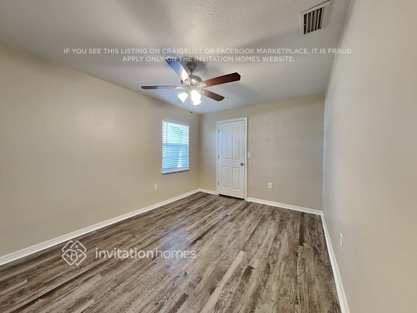 Building Photo - 3801 Dovehollow Dr