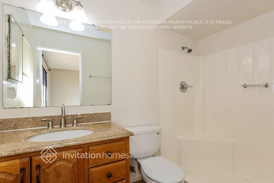 Building Photo - 5025 N 69th Ave