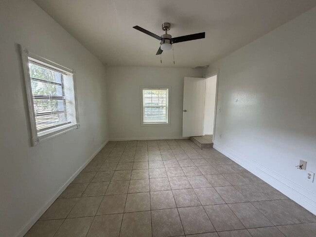 Building Photo - 3532 Glenburn Ct