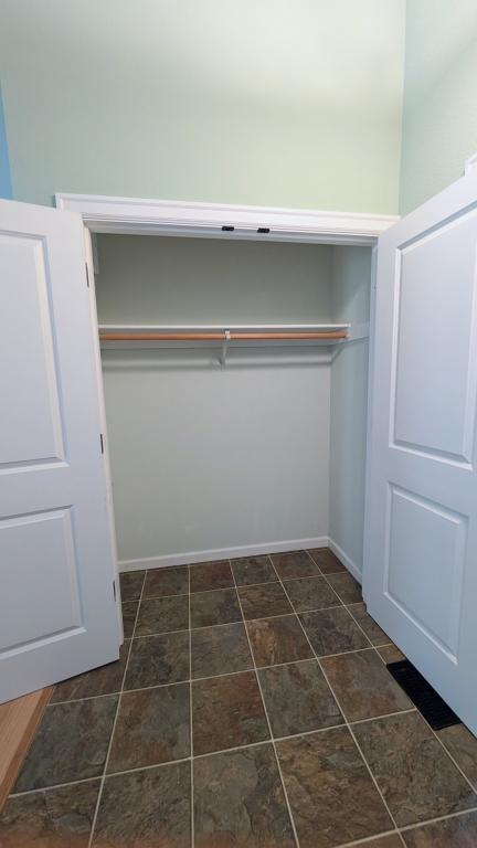 Building Photo - 12935 SW Conestoga Dr