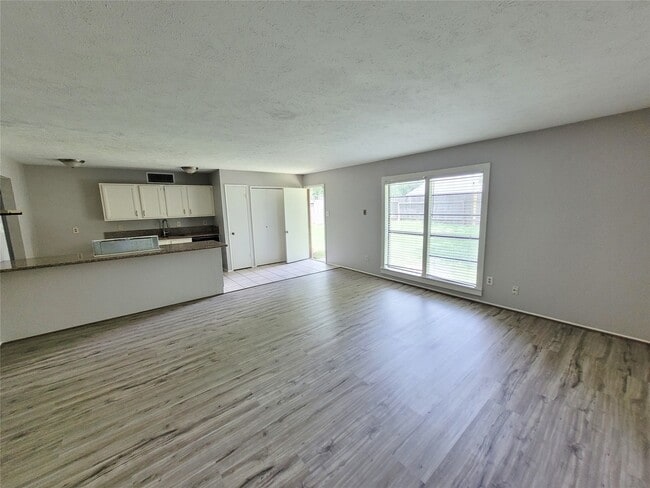 Building Photo - 16706 Moary Firth Dr