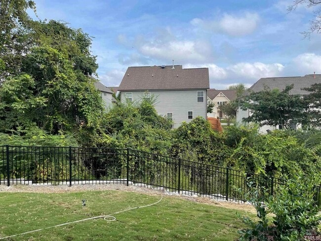 Building Photo - 101 Joneshaven Dr