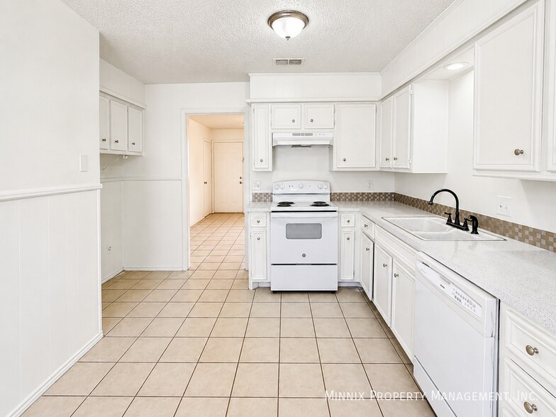 Building Photo - 5708 Brownfield Dr