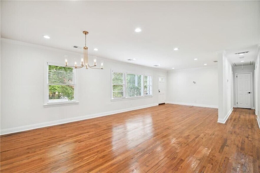 Building Photo - 1249 Goodwin