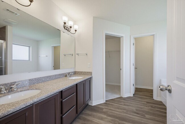 Building Photo - 4403 Oak Vista Ln