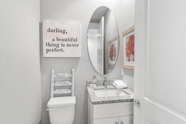 Building Photo - 4923 E County Hwy 30A