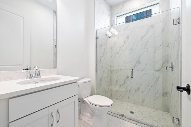 Building Photo - 9516 St Germain Dr