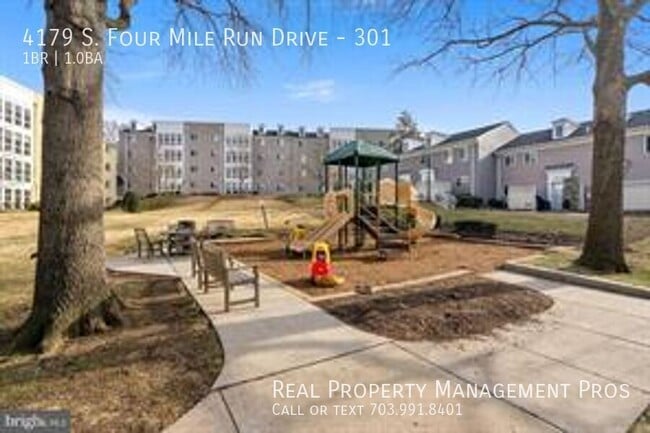 Building Photo - 4179 S Four Mile Run Dr