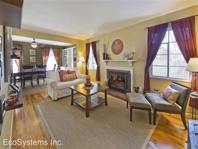 Building Photo - 4 br, 3 bath House - 1875 S. Linden Way