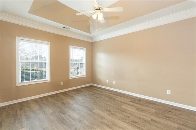 Building Photo - 300 McKendree Ct