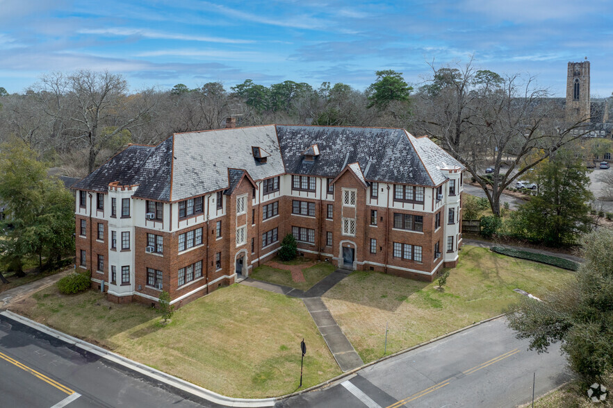 Exterior - The Castle in Cloverdale